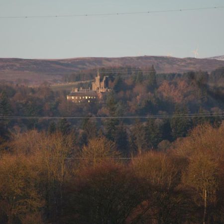The Highlandman Station Bed & Breakfast Крийф Екстериор снимка